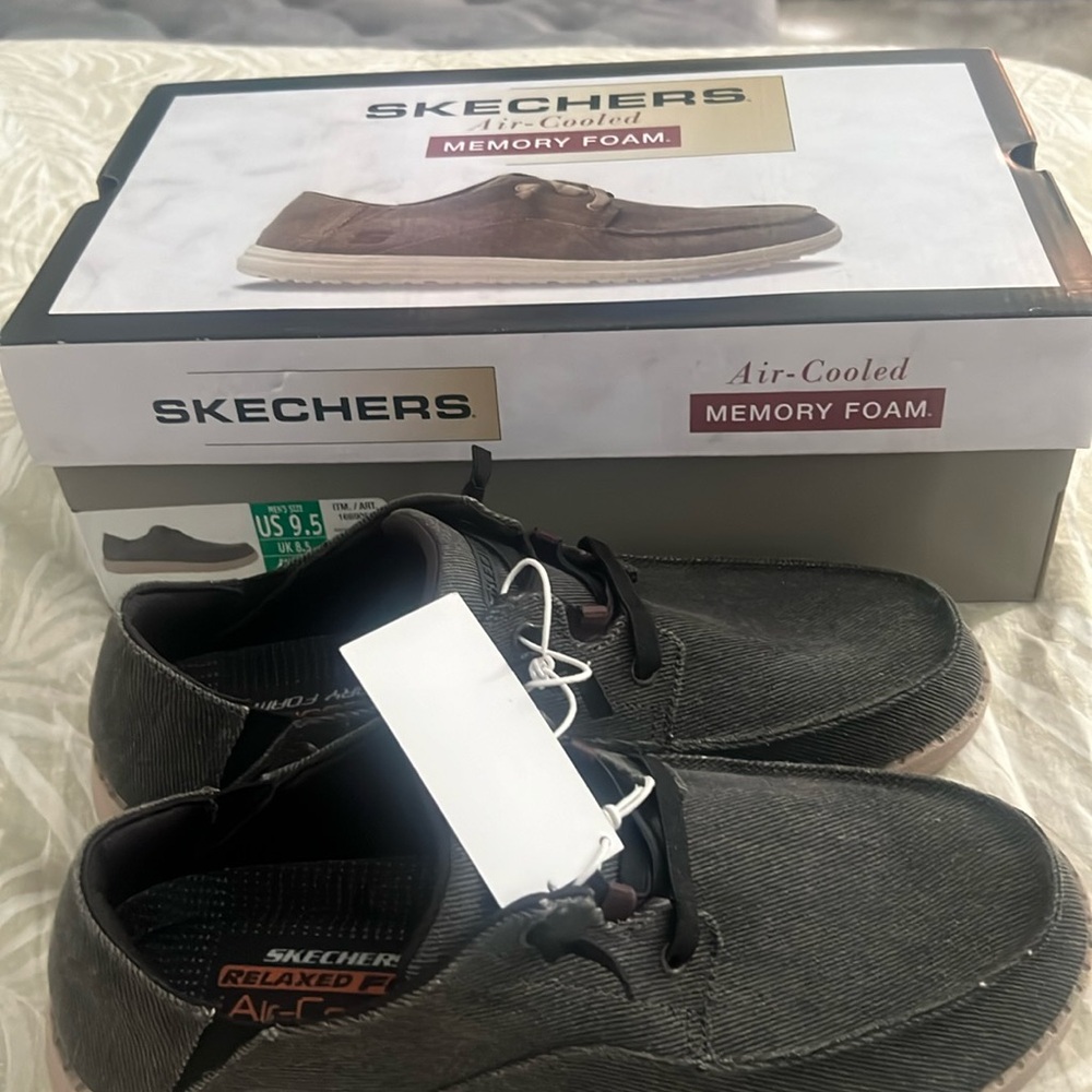 Skechers memory foam air cooled